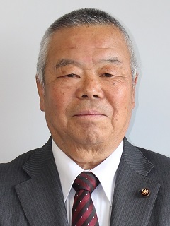 穴見眞児