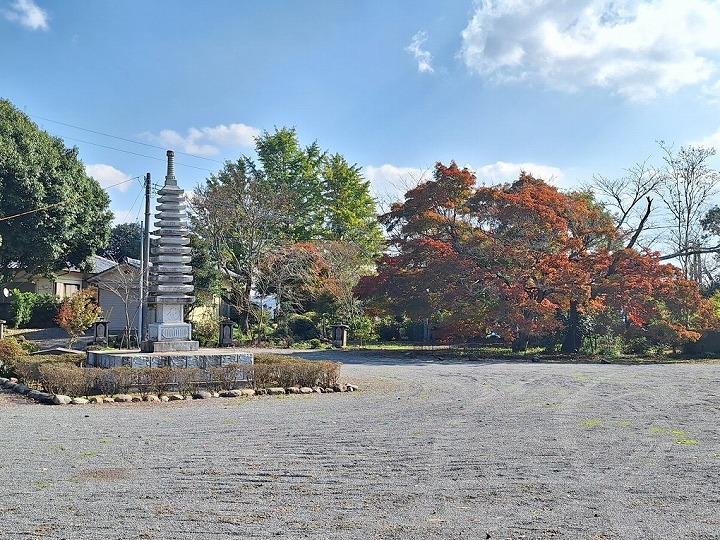 ①白鹿山・妙覚寺の紅葉