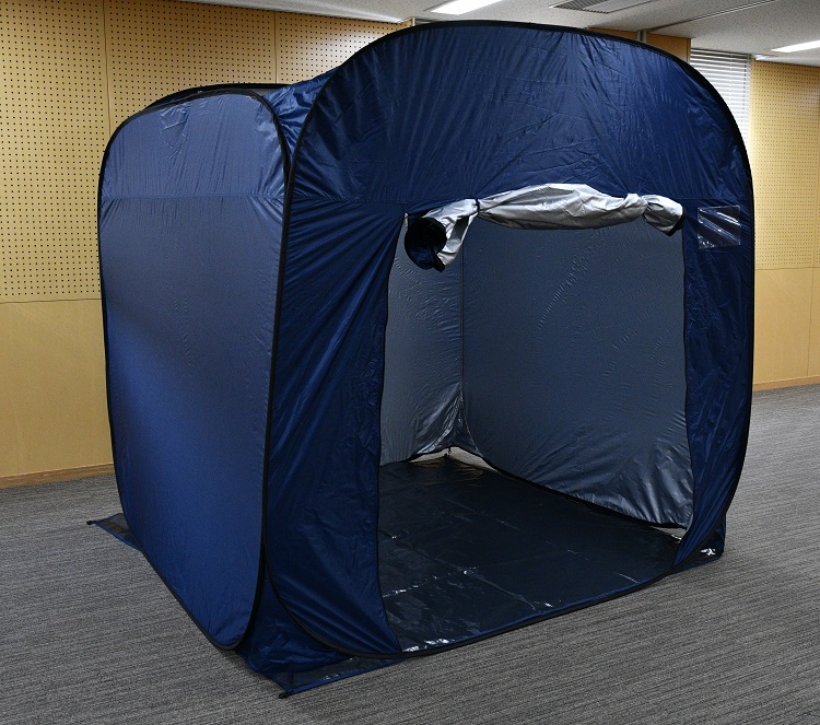 贈呈いただいたテント